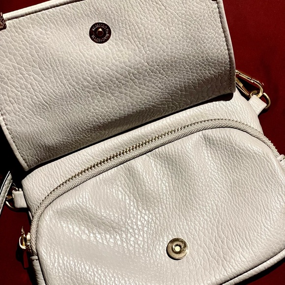 Crossbody Bag, Purse, Handbag, Leather Crossover, Over Shoulder Messenger Bag - Picture 5 of 10